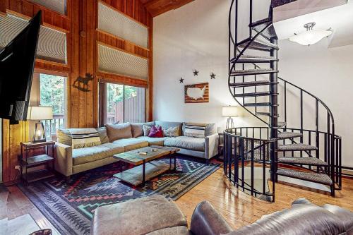 Whitefish Apartment | Peaceful Pine Retreat