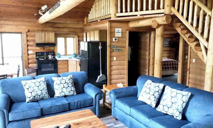 Wisconsin Dells Cottage | Peaceful Pines Overlooks Mirror Lake