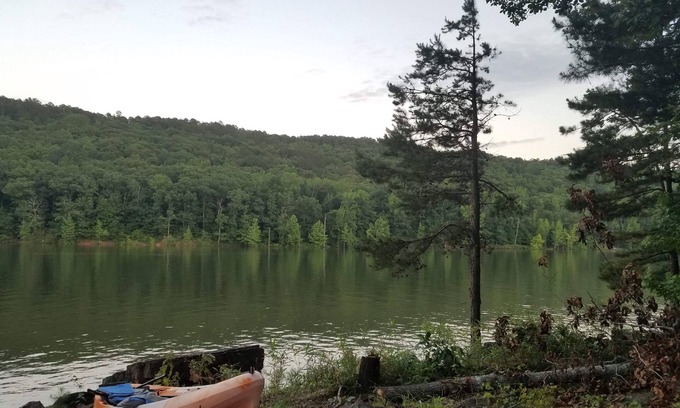 Higden House | Peaceful, Quiet Lakefront Home