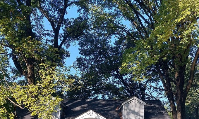 Frayser House | Peaceful & relaxing place to enjoy!
