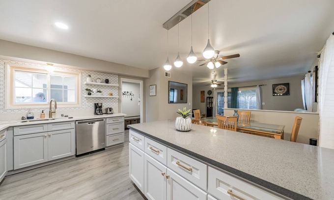 Canyon Country House | Peaceful, Remodeled, 3Bdrm/2Ba Santa Clarita Home