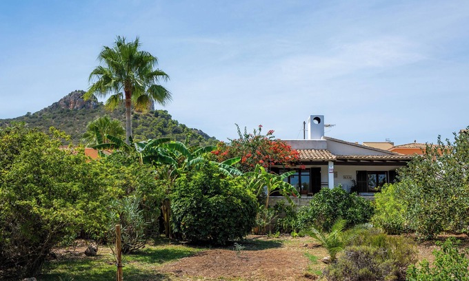 Sant Llorenc des Cardassar Ski Chalet | Peaceful Retreat 4 Min from the Beach A/C & Nature