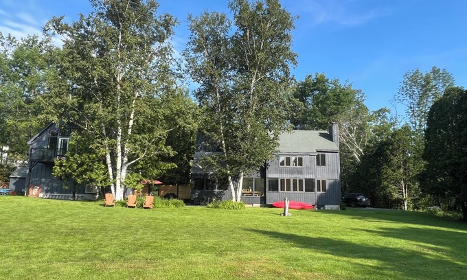 Sugar Hill House | Peaceful Retreat in White Mountains