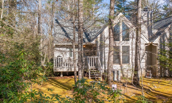 Deer Run House | Peaceful Retreat w/Loft in Nantahala National Forest. ⛷ 🛶