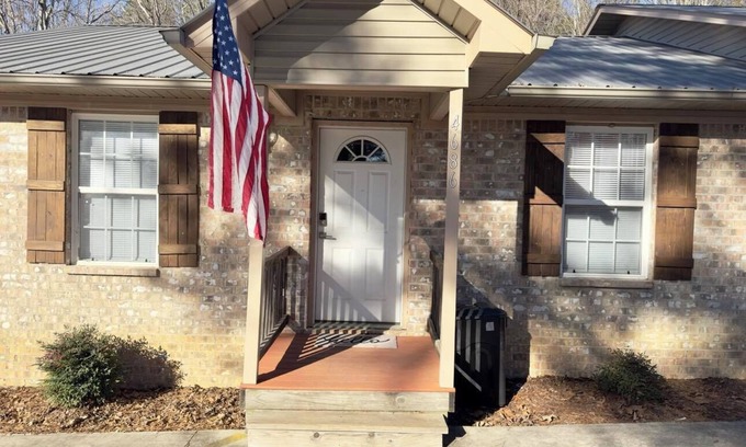 Guntersville House | Peaceful Townhouse Near Lake