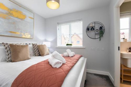 Cheltenham House | Peaceful Two Bedroom Two Bathroom Home