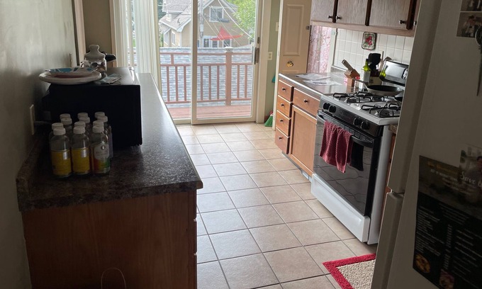 Bay View House | Peaceful Unit Just Steps From the Lake