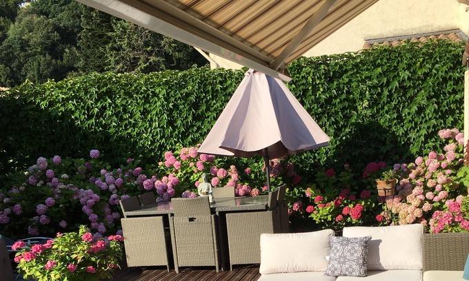 Auribeau-sur-Siagne Villa | Peaceful Villa 10 minutes from Cannes