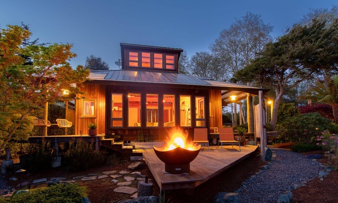Inglenook Cottage | Peaceful Zen Jewel Sanctuary