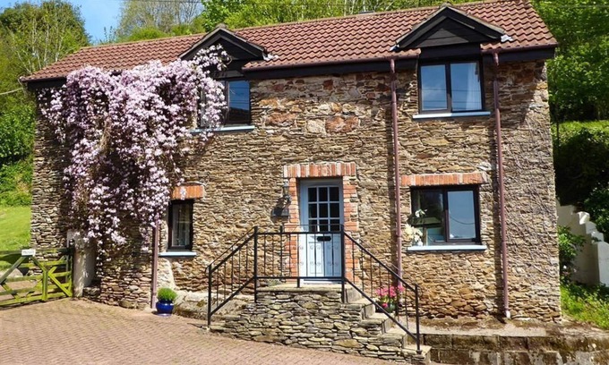 Combe Martin Cottage | Peacock Cottage Combe