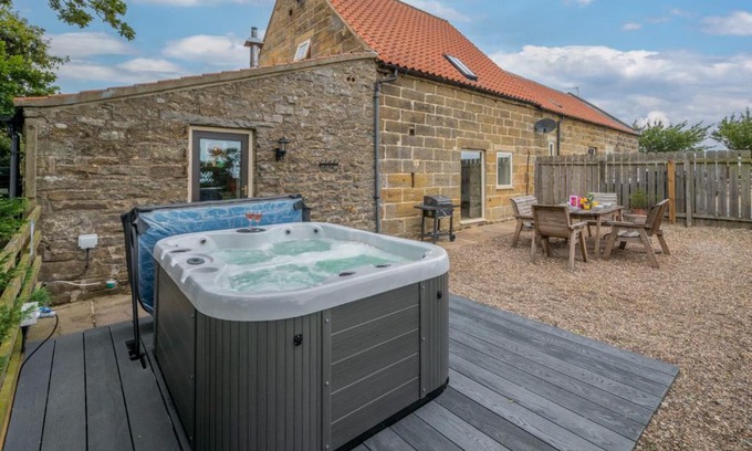 Briggswath House | Pear Barn
