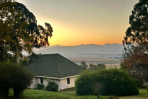 Kwa Sani House | Pear Tree Cottage-Underberg
