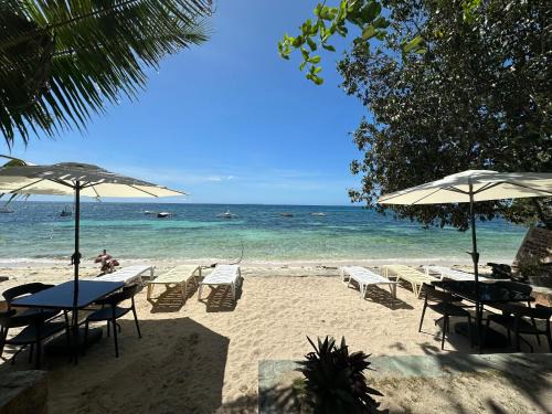 Dauis Resort | Pearl Resort Panglao,Dauis Bikini Beach