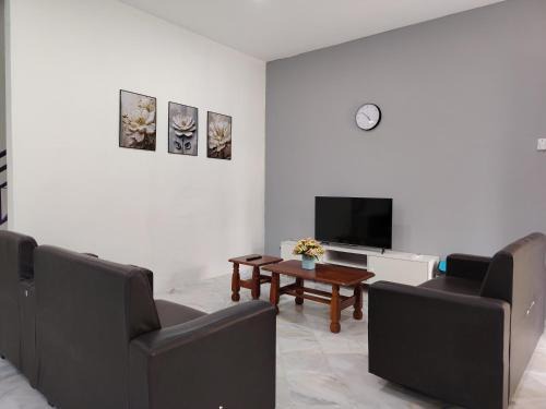 Si Rusa Villa | Pearl Villa Homestay Unit 6