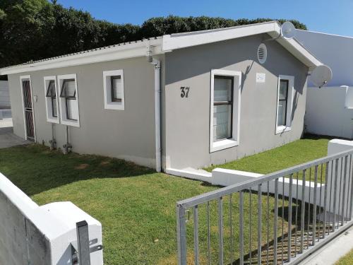 Pearly Beach House | Pearly Beach Cottage