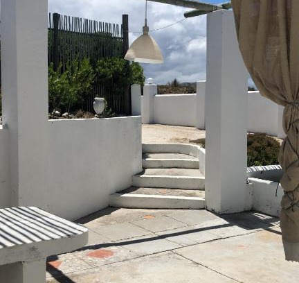 Pearly Beach House | Pearly Beach greek style retreat