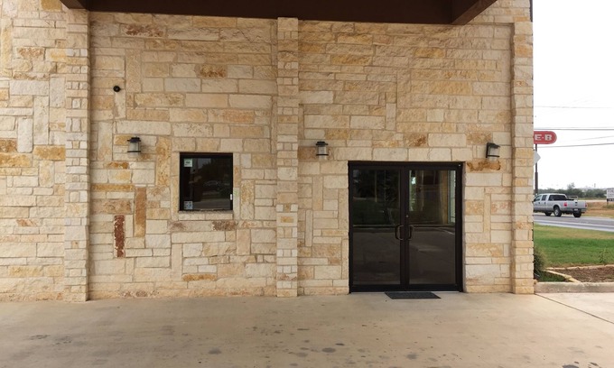 Pearsall Hotel | Pearsall Inn & Suites