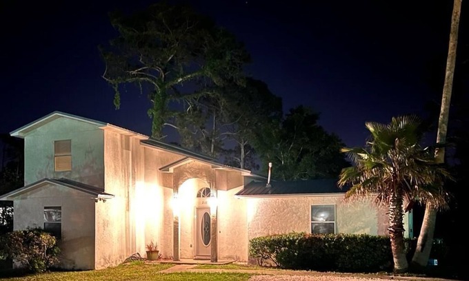 Upper Grand Lagoon Cottage | Pebble Cottage PCB - 2 miles to beach!