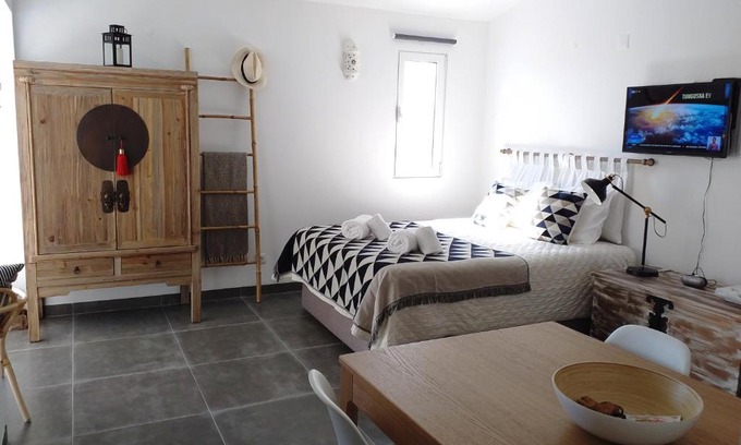 Santa Luzia Apartment | Pedras D'el Rei Waterfront Loft