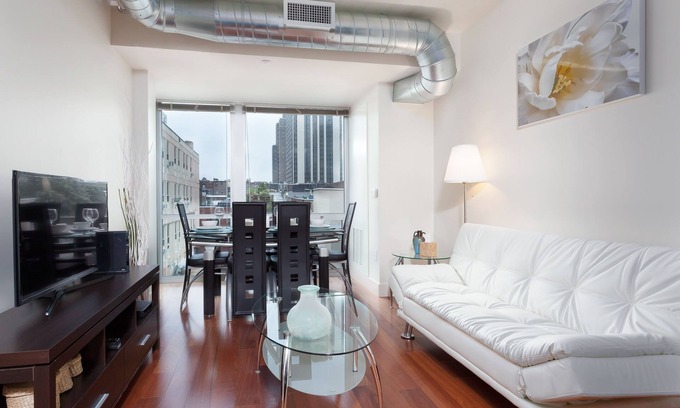 Center City West Apartment | Pelican Fully Furnished Apartments