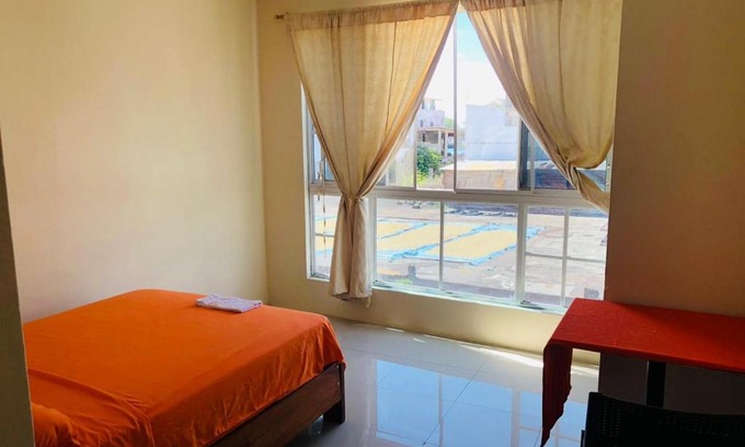 Puerto Baquerizo Moreno Apartment | Pelican House