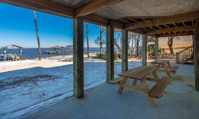 Fort Morgan House | Pelican Roost 9407 4 Bedroom Home