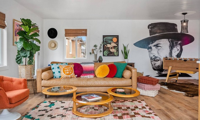 Paso Robles Cottage | Pelletiere Estate’s Eastwood Casita -Romantic, Bright, Happy-Fast WIFI-Views! ☮️💚