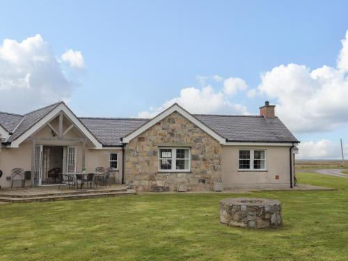 Pentraeth House | Pen y Bont Bach
