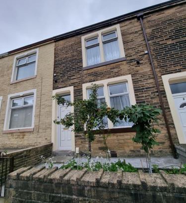 Fence House | Pendleheights