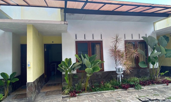 Batu Hotel | Penginapan Garuda