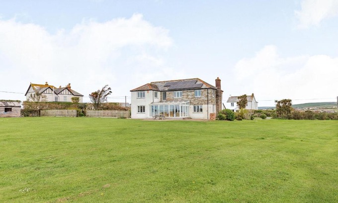 Tintagel House | Penhallick House