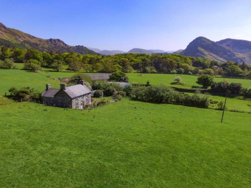 Tywyn House | Peniarth Ganol