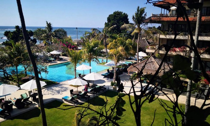 Nusa Dua Hotel | Peninsula Beach Resort