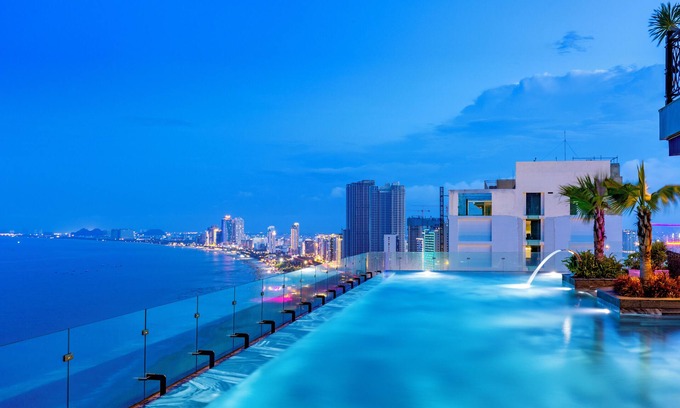 Son Tra Hotel | Peninsula Hotel Danang