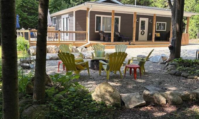 South Bruce Peninsula Cottage | Peninsula Perch: Water & Trails