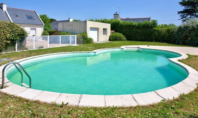Penmarch House | Penmarch, house for 7 with a pool