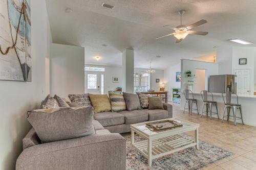 Ono Island House | Pensacola Home with Large Yard 4 Mi to Beach