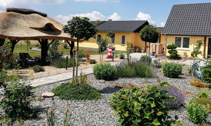Neuhausen/Spree Apartment | Pension am Reethaus, Appartement "ALM"