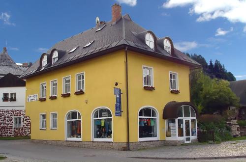 Vrchlabi House | Pension Kobr