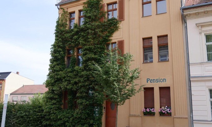 Brandenburg an der Havel House | Pension La rose