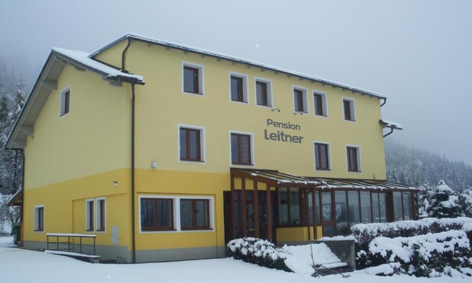 Hermagor-Pressegger See House | Pension Leitner