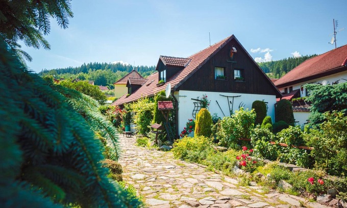 Vetrni House | Pension Regina
