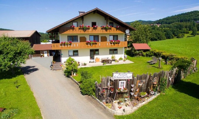 Bodenmais House | Pension Schuasterhof
