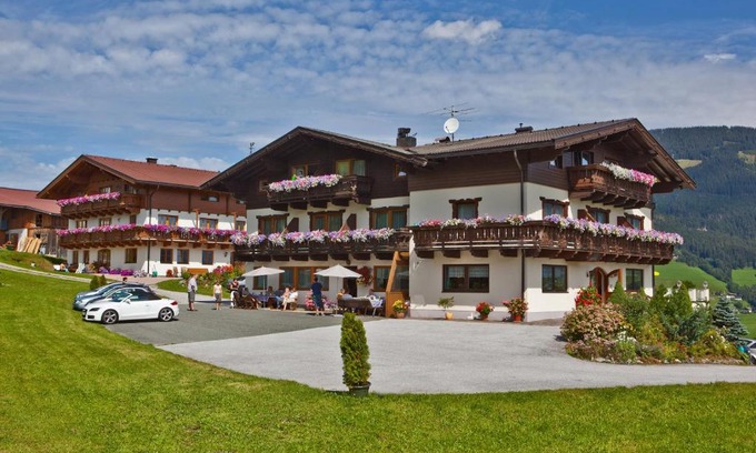 Taxenbach House | Pension Schwab