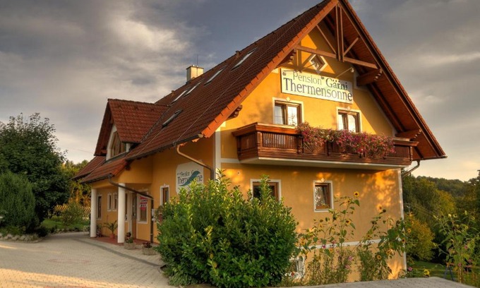 Jennersdorf Bed & Breakfast | Pension Thermensonne