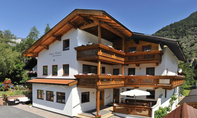 Haiming Apartment | Pension und Ferienwohnung Haus Gisela