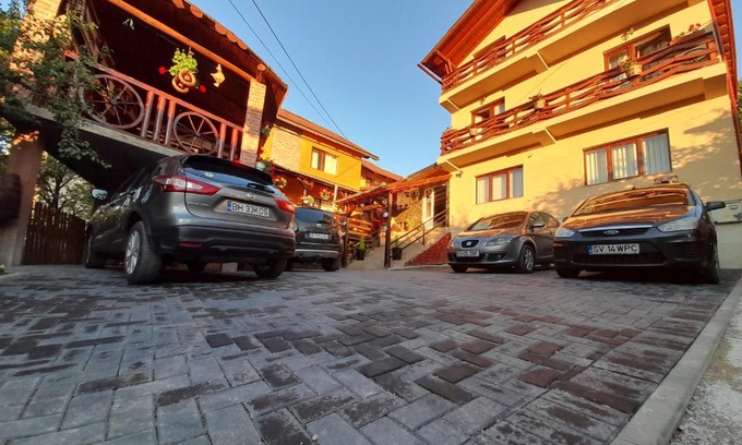 Borsa Hotel | Pensiunea Mia