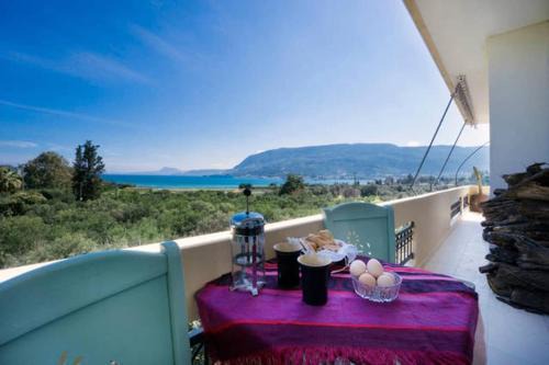 Souda Apartment | Penthhouse Studio next to the beach