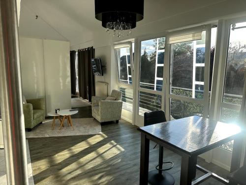 Kernstadt Apartment | Penthous WaldOase am Naturschutzgebiet