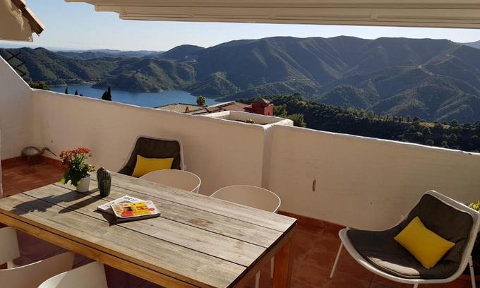 Istan Apartment | Penthouse amazing views